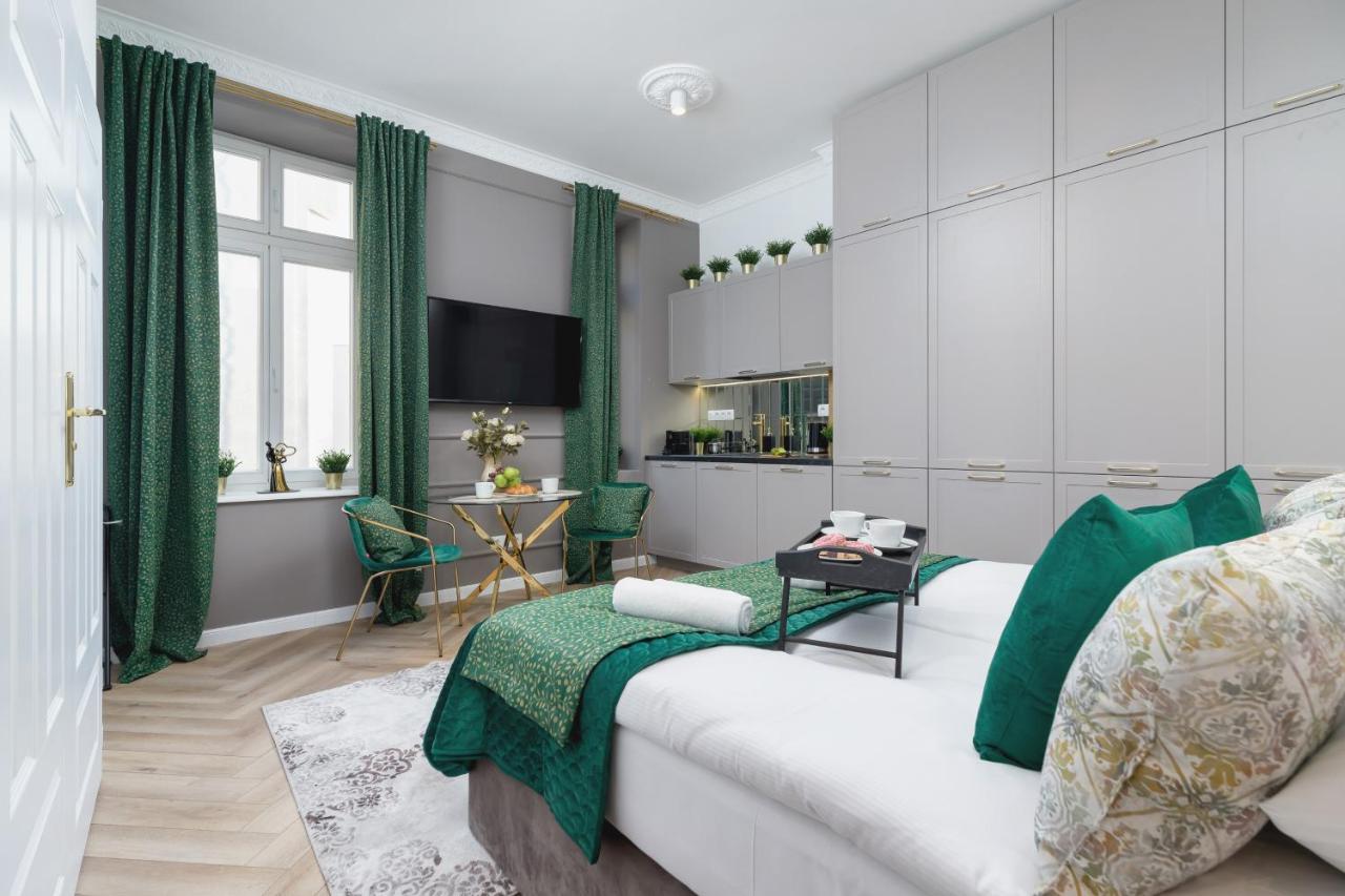 Kazimierz Studio With Jacuzzi By Renters Prestige Krakow Ngoại thất bức ảnh