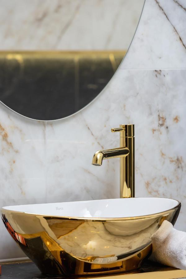Kazimierz Studio With Jacuzzi By Renters Prestige Krakow Ngoại thất bức ảnh